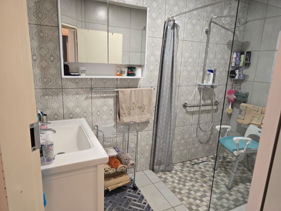 2 Bedroom Property for Sale in Montana Park Gauteng