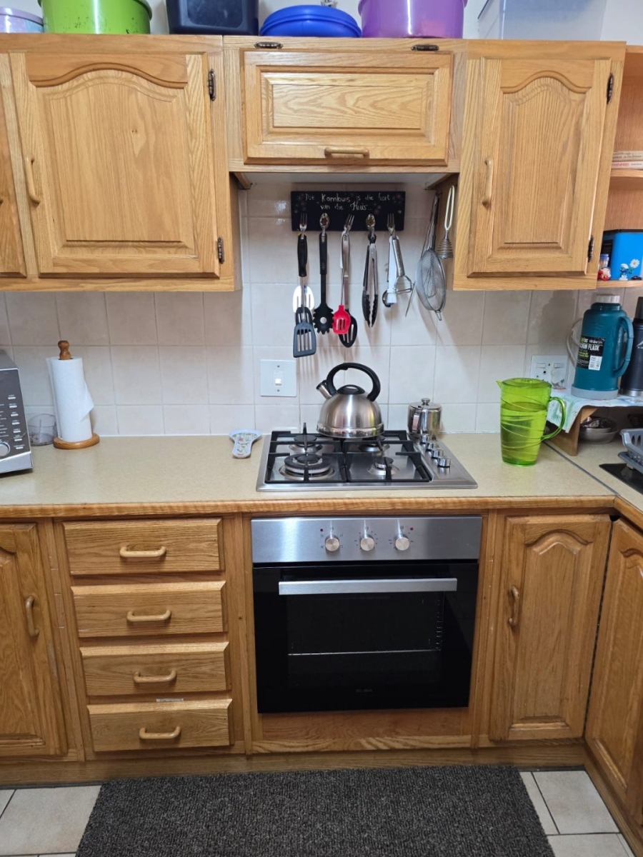 2 Bedroom Property for Sale in Montana Park Gauteng