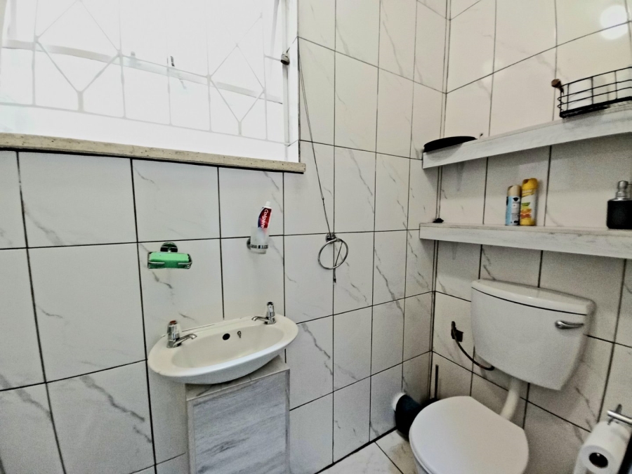 2 Bedroom Property for Sale in Eastleigh Gauteng