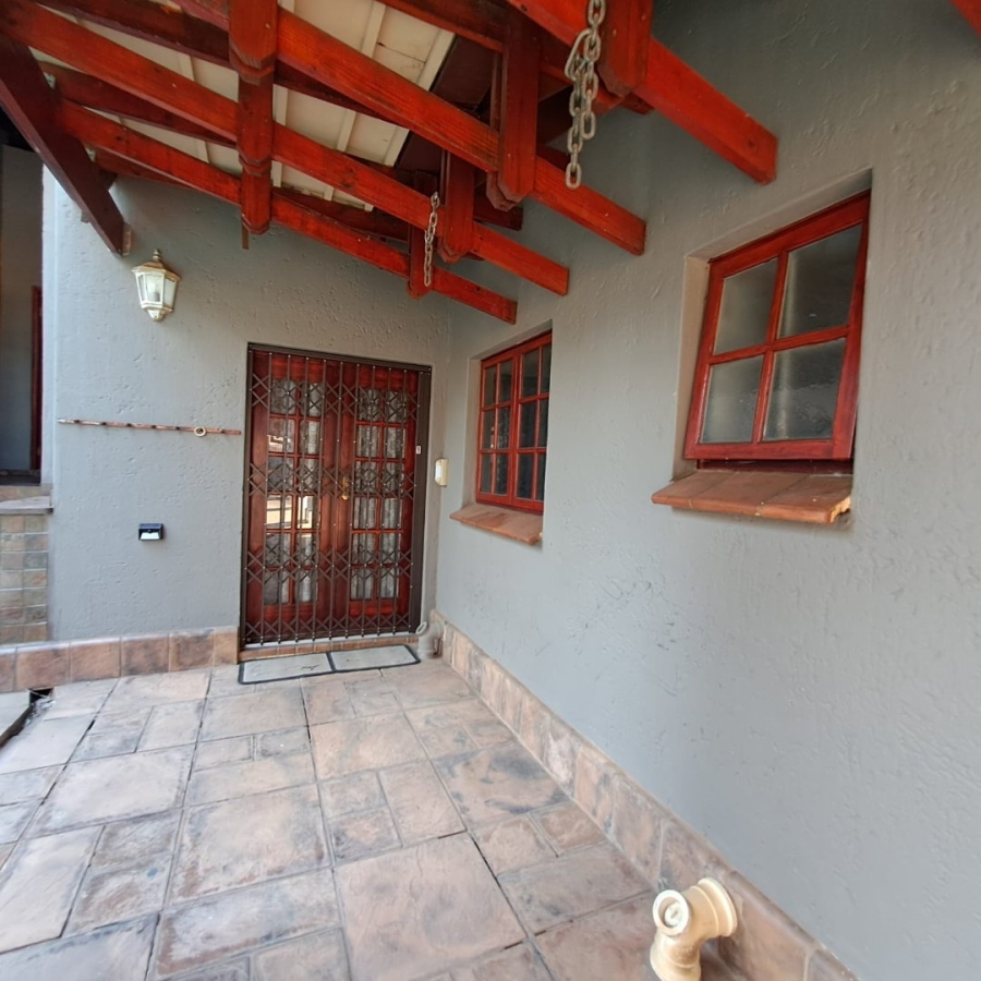 3 Bedroom Property for Sale in Amandasig Gauteng