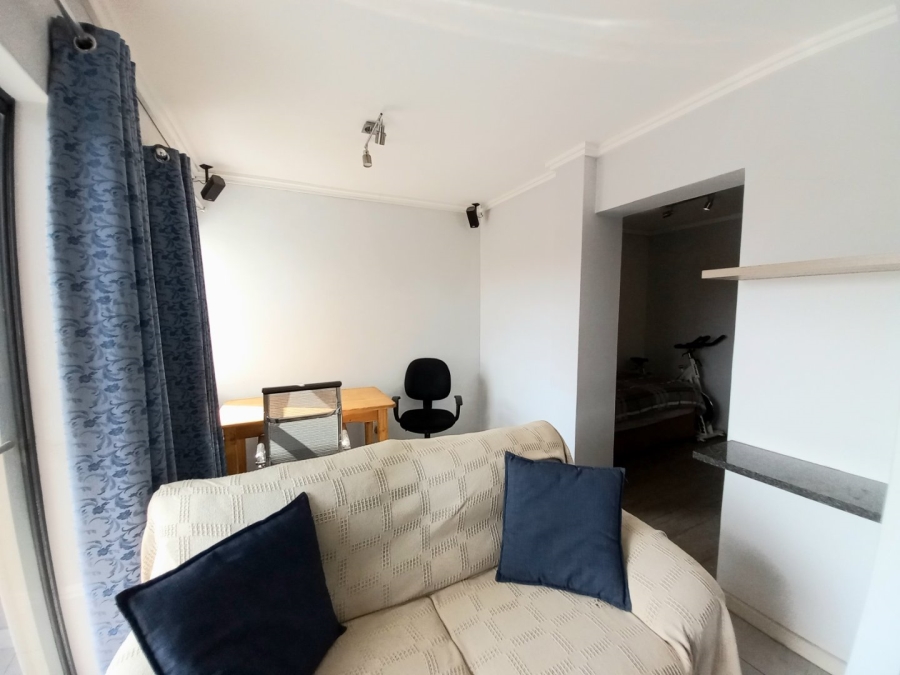1 Bedroom Property for Sale in Sebenza Gauteng