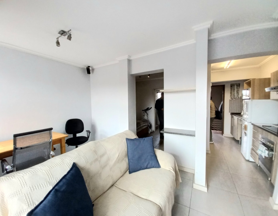 1 Bedroom Property for Sale in Sebenza Gauteng
