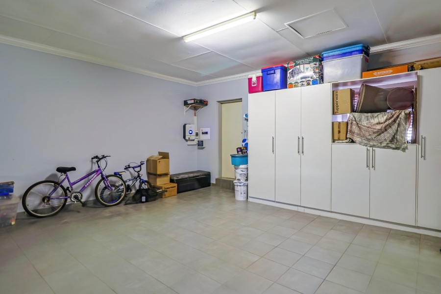 2 Bedroom Property for Sale in Amberfield Gauteng