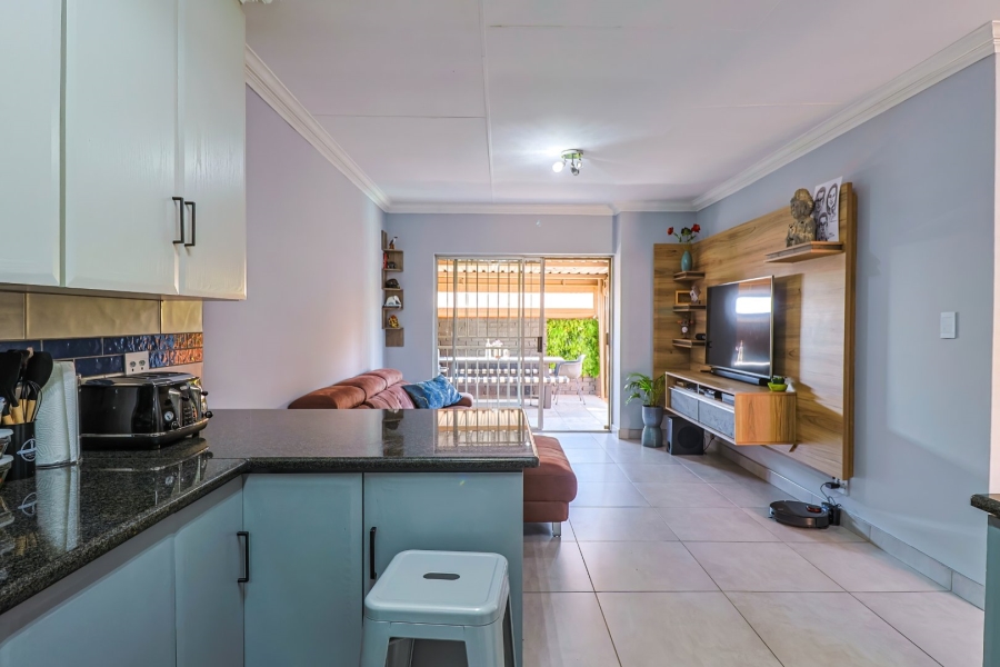 2 Bedroom Property for Sale in Amberfield Gauteng