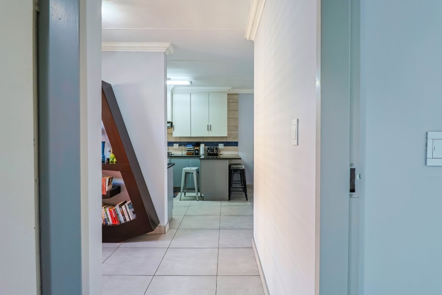 2 Bedroom Property for Sale in Amberfield Gauteng