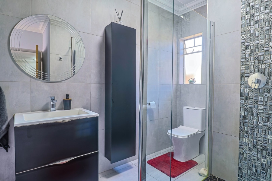 2 Bedroom Property for Sale in Amberfield Gauteng