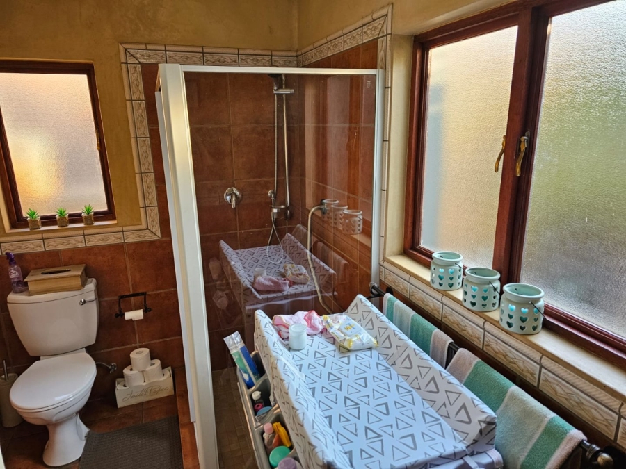 To Let 2 Bedroom Property for Rent in Faerie Glen Gauteng