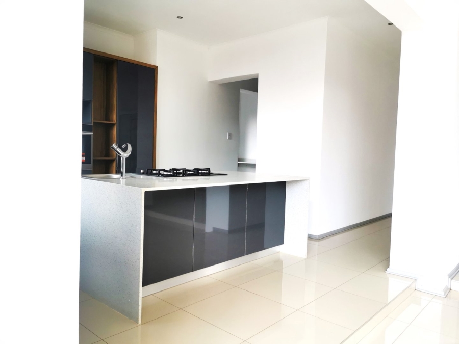 5 Bedroom Property for Sale in Serengeti Lifestyle Estate Gauteng