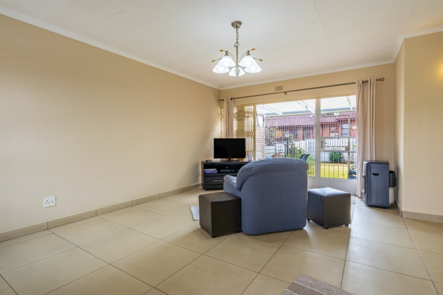 2 Bedroom Property for Sale in Eden Glen Gauteng