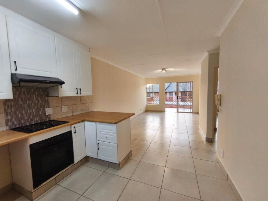 2 Bedroom Property for Sale in Amberfield Gauteng