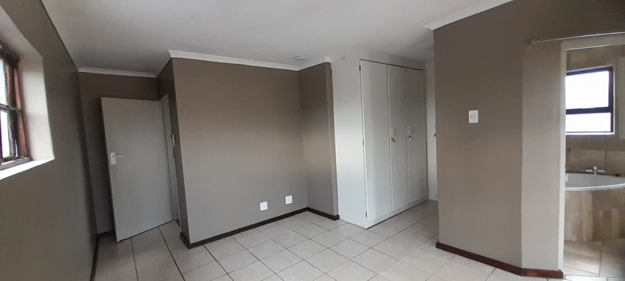To Let 3 Bedroom Property for Rent in Moreleta Park Gauteng