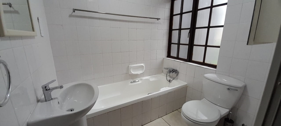 To Let 3 Bedroom Property for Rent in Moreleta Park Gauteng