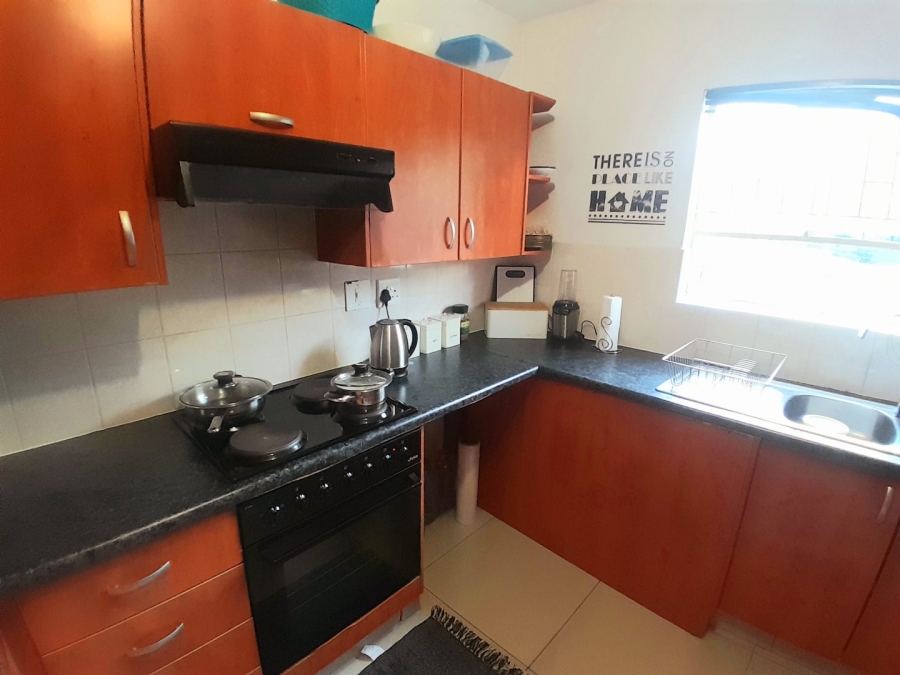 2 Bedroom Property for Sale in Vorna Valley Gauteng