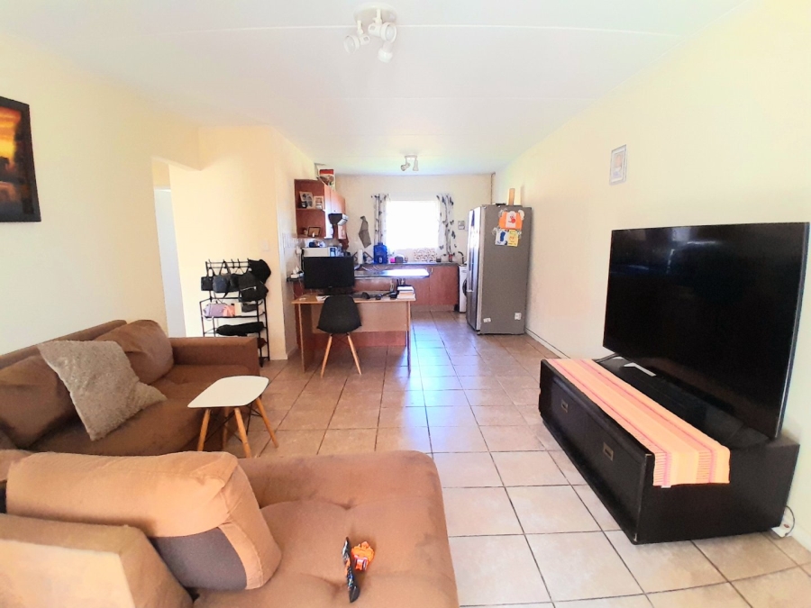2 Bedroom Property for Sale in Vorna Valley Gauteng