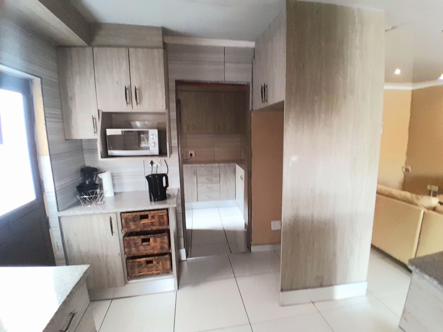 4 Bedroom Property for Sale in Klipfontein View Gauteng