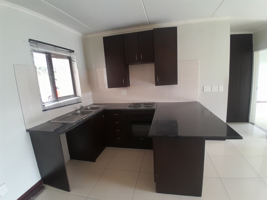 2 Bedroom Property for Sale in Carlswald Gauteng