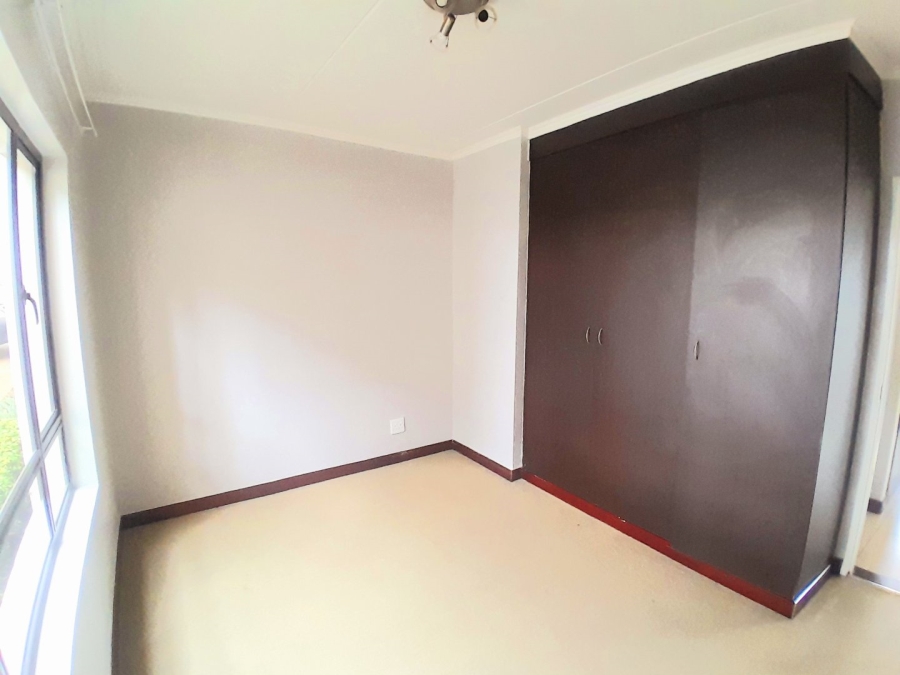 2 Bedroom Property for Sale in Carlswald Gauteng