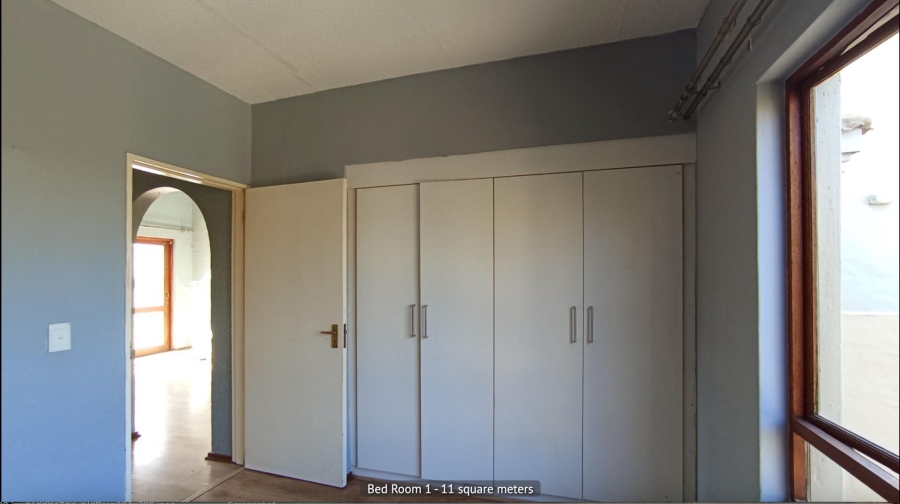 2 Bedroom Property for Sale in Lonehill Gauteng