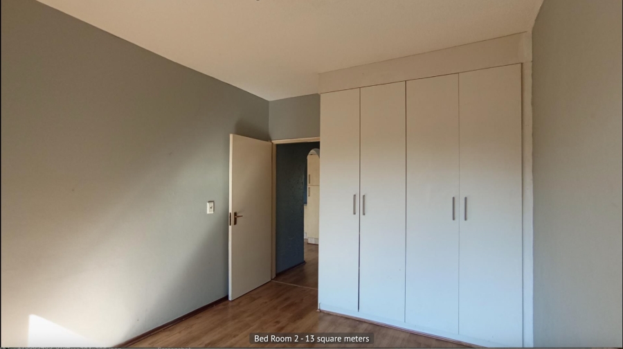 2 Bedroom Property for Sale in Lonehill Gauteng