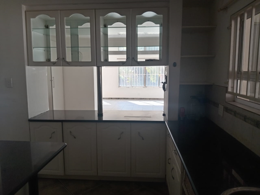 6 Bedroom Property for Sale in Florauna Gauteng
