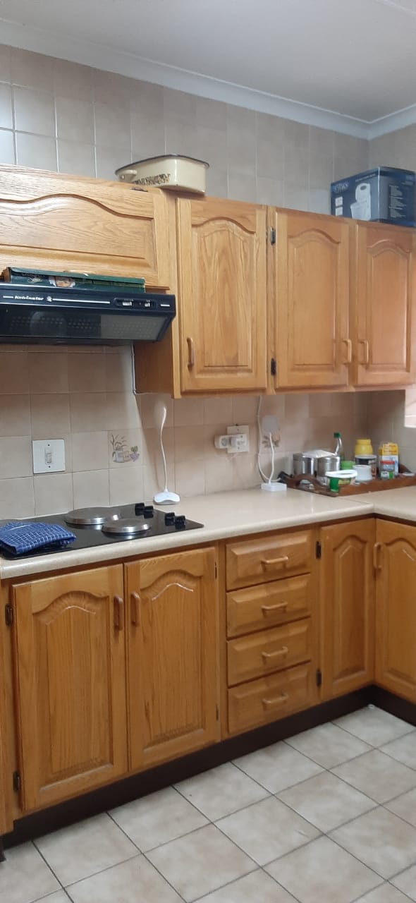3 Bedroom Property for Sale in Glen Marais Gauteng