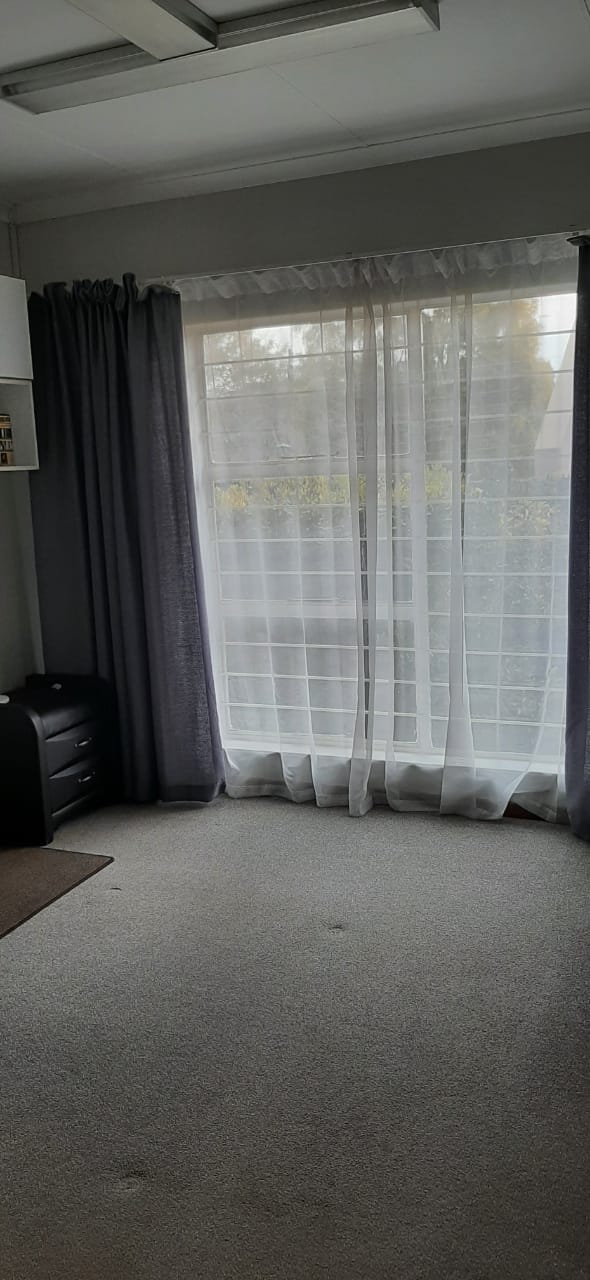 3 Bedroom Property for Sale in Glen Marais Gauteng