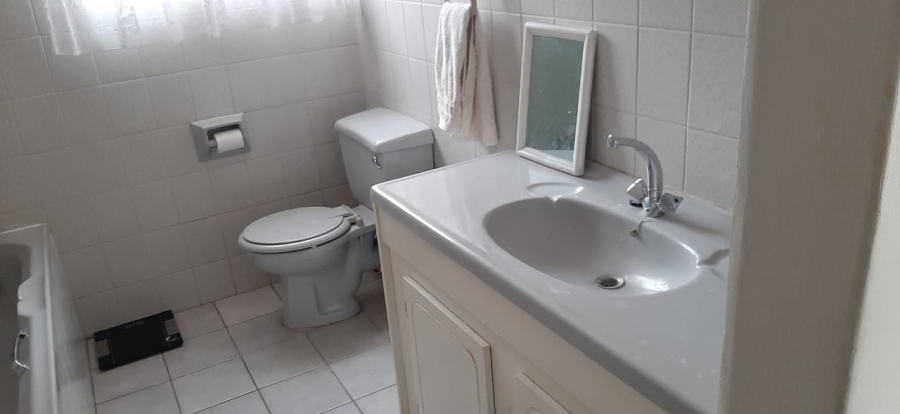 3 Bedroom Property for Sale in Glen Marais Gauteng