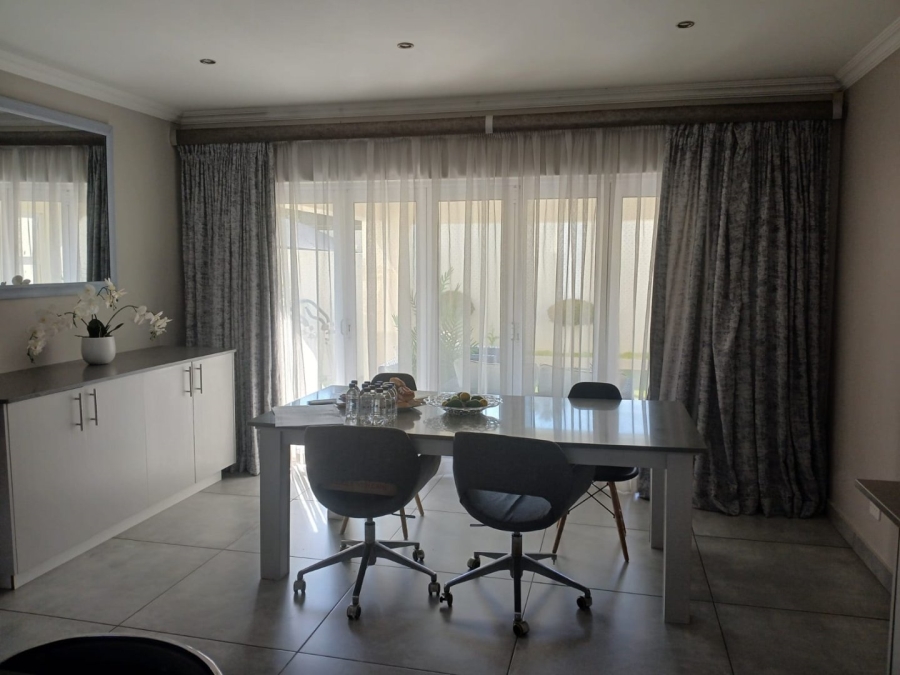 3 Bedroom Property for Sale in Edenvale Central Gauteng
