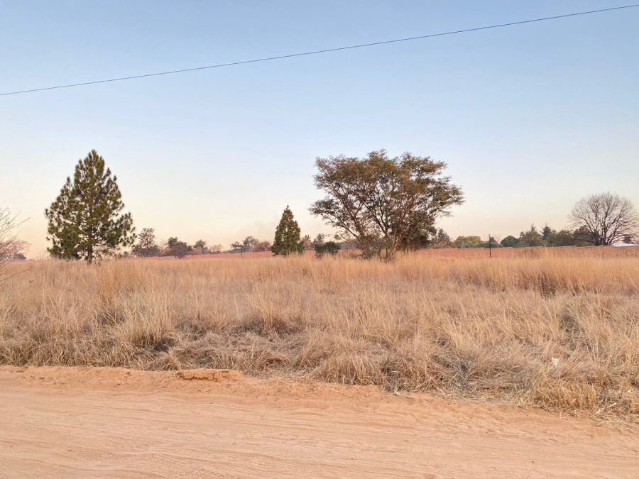  Bedroom Property for Sale in Glen Austin Gauteng