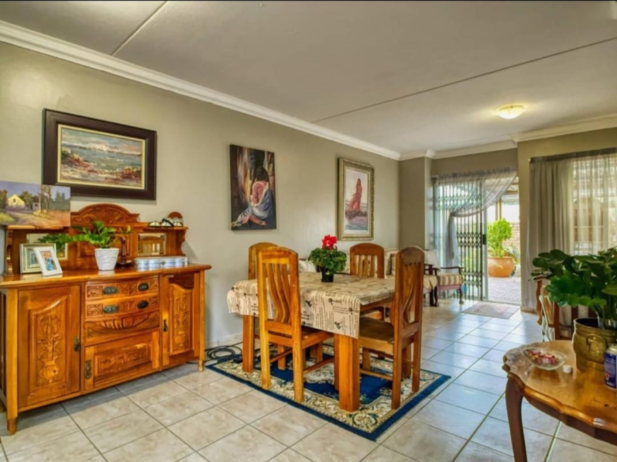 3 Bedroom Property for Sale in Montana Tuine Gauteng