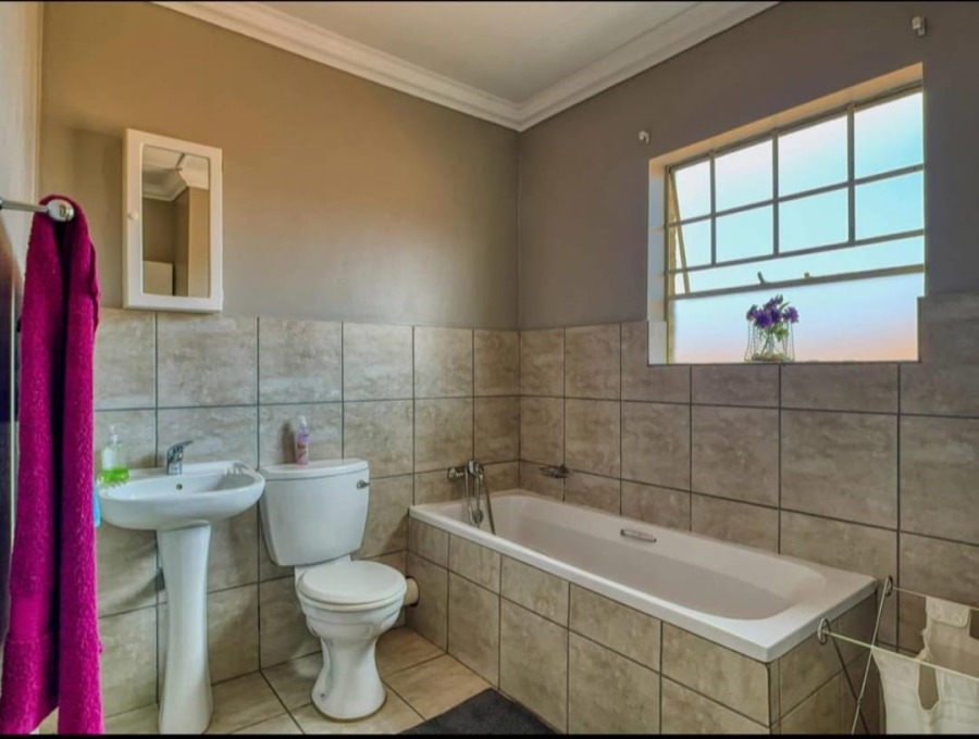 3 Bedroom Property for Sale in Montana Tuine Gauteng