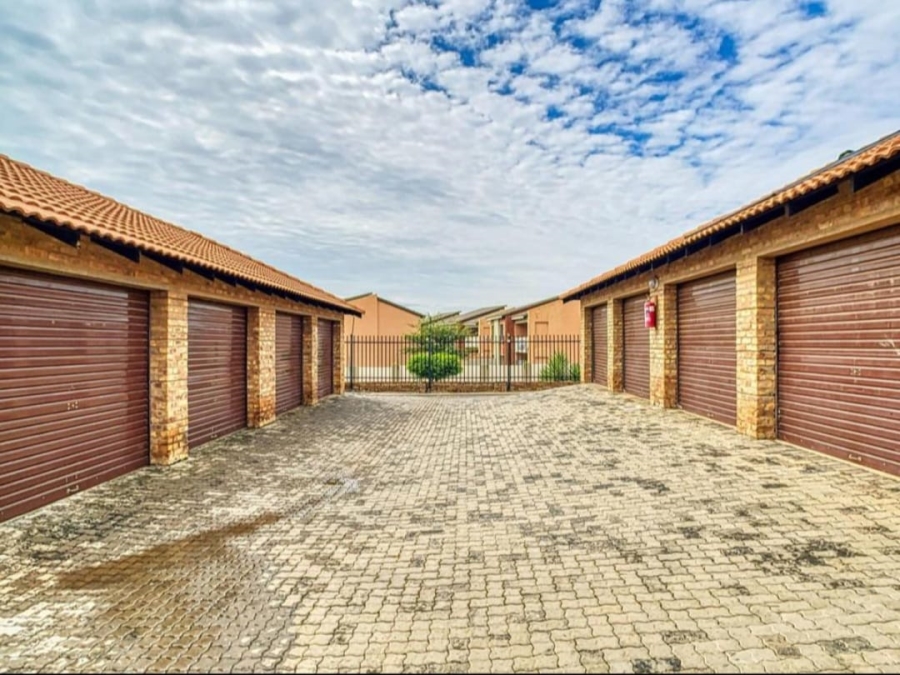 3 Bedroom Property for Sale in Montana Tuine Gauteng