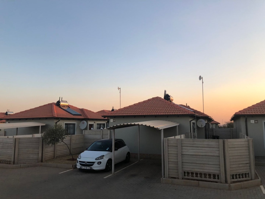 2 Bedroom Property for Sale in Alliance Gauteng