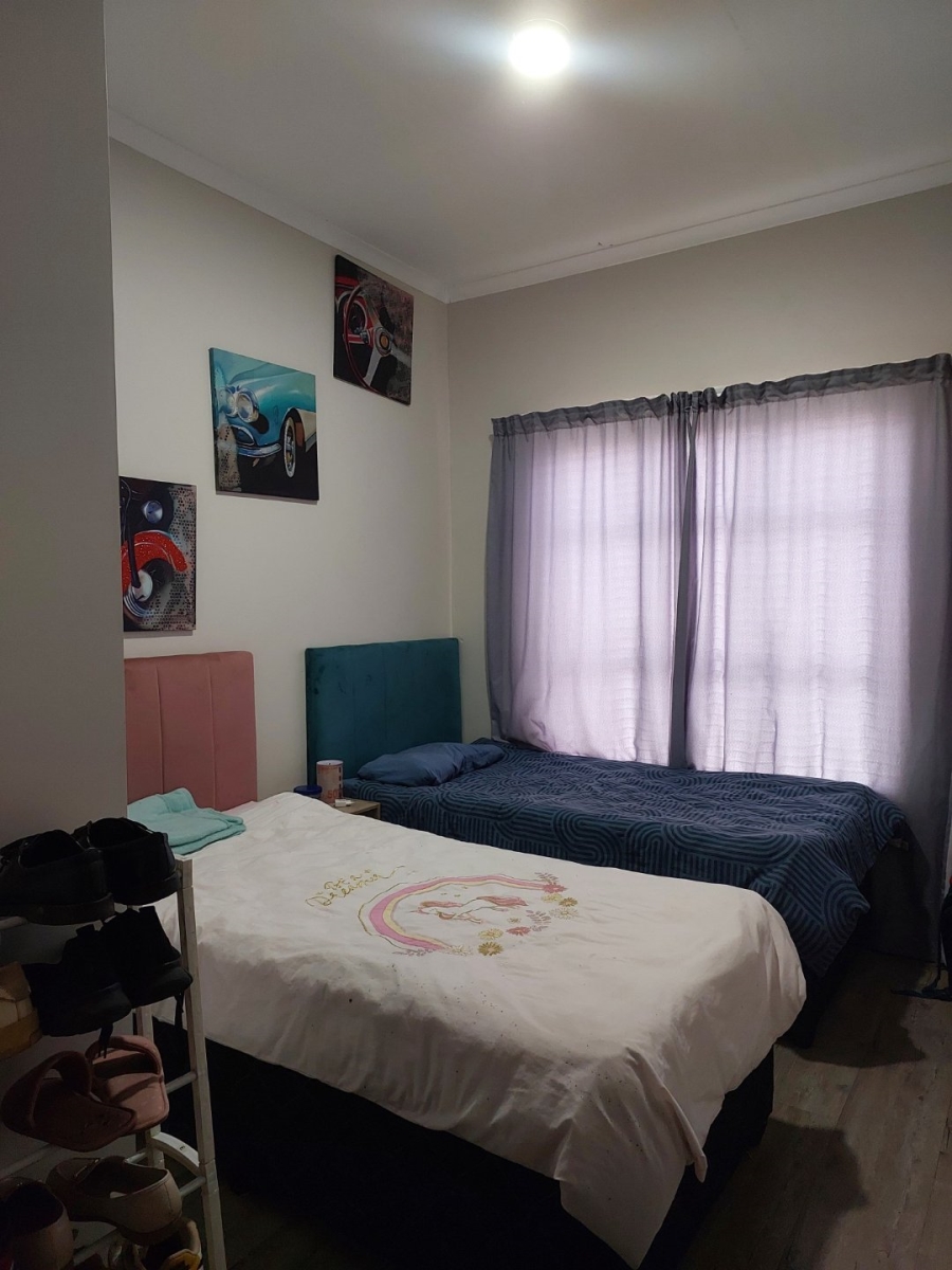2 Bedroom Property for Sale in The Orchards Gauteng