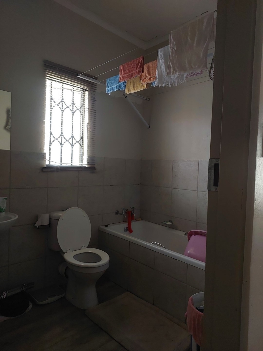 2 Bedroom Property for Sale in The Orchards Gauteng