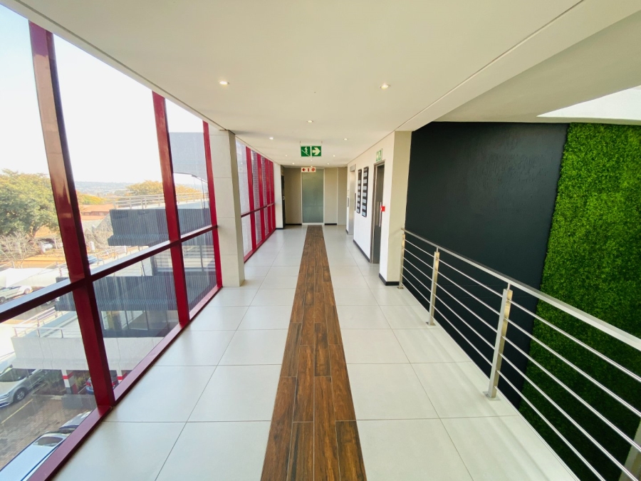 To Let commercial Property for Rent in Cresta Gauteng
