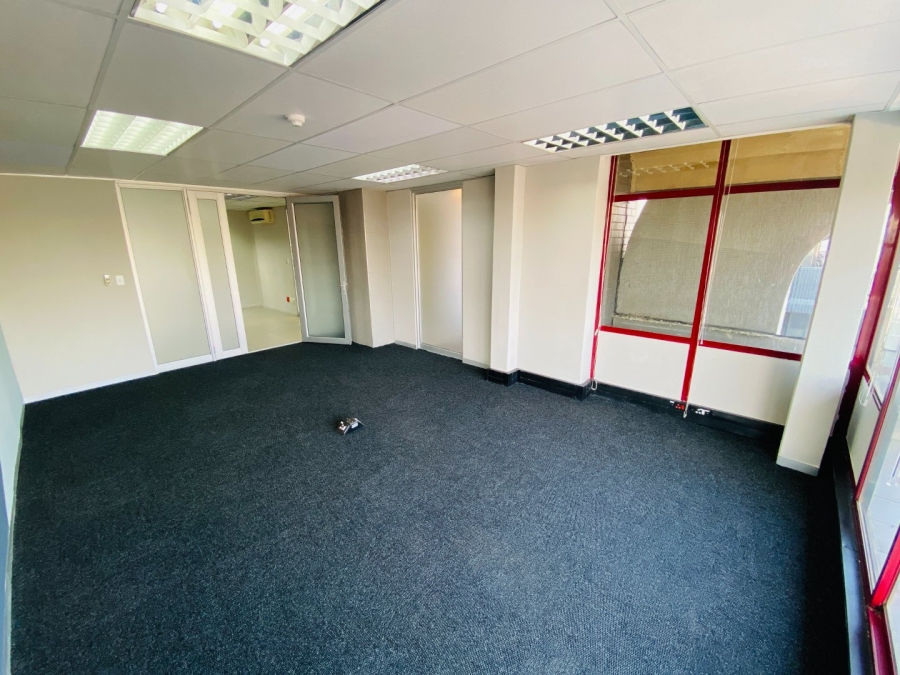 To Let commercial Property for Rent in Cresta Gauteng