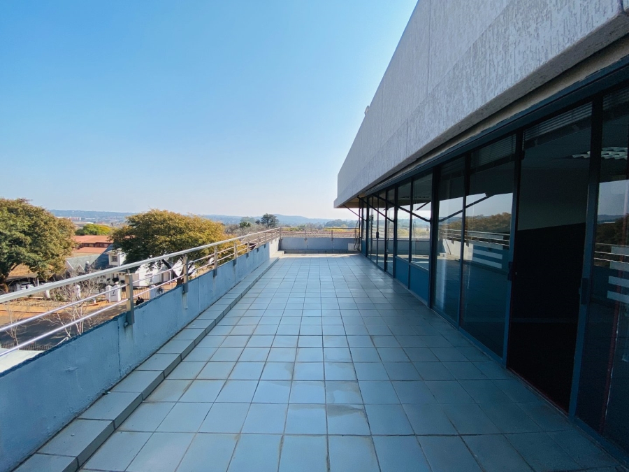 To Let commercial Property for Rent in Cresta Gauteng