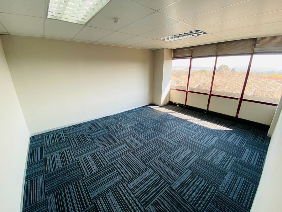 To Let commercial Property for Rent in Cresta Gauteng