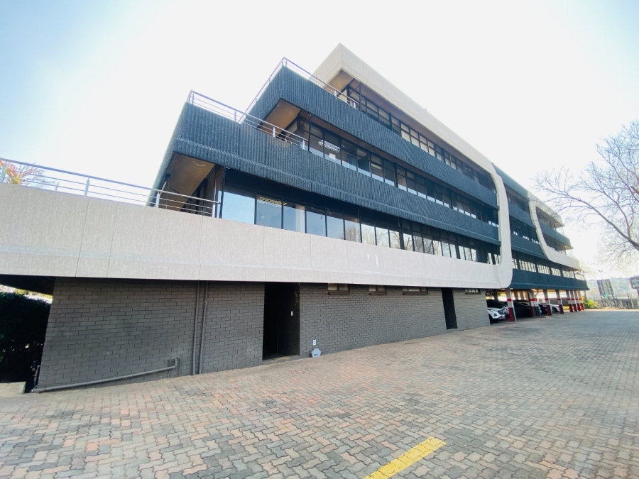 To Let commercial Property for Rent in Cresta Gauteng