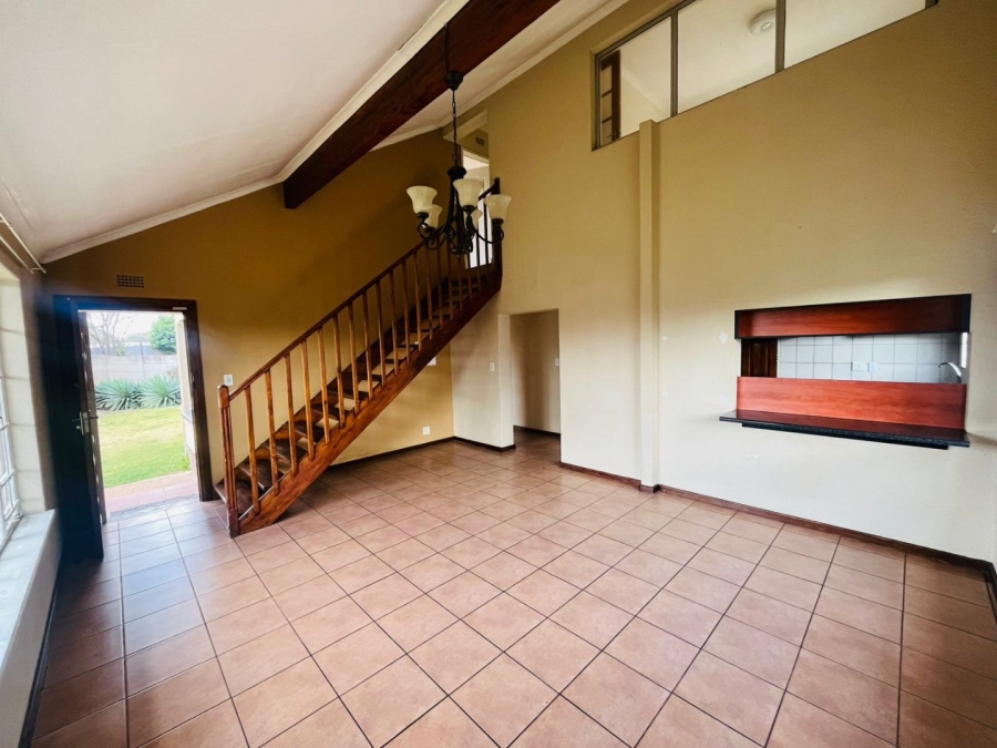 3 Bedroom Property for Sale in Strubensvallei Gauteng