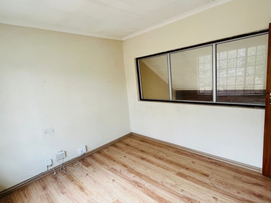 3 Bedroom Property for Sale in Strubensvallei Gauteng
