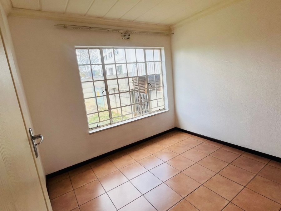 3 Bedroom Property for Sale in Strubensvallei Gauteng