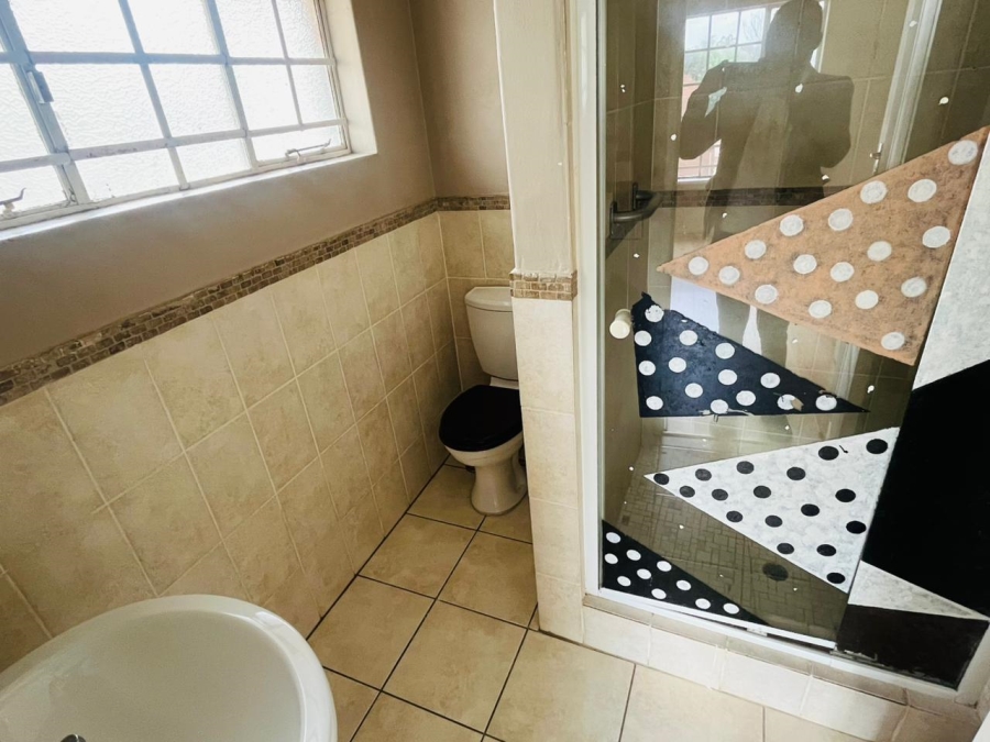 3 Bedroom Property for Sale in Strubensvallei Gauteng