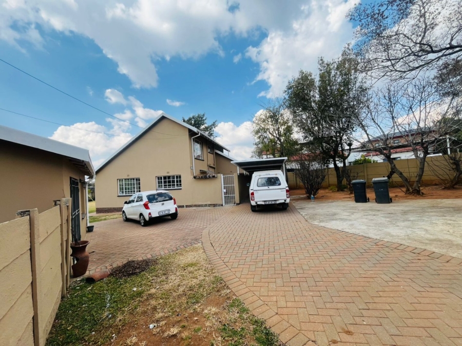 3 Bedroom Property for Sale in Strubensvallei Gauteng