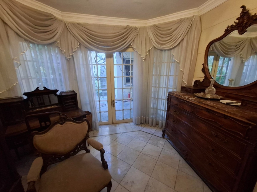 8 Bedroom Property for Sale in Muckleneuk Gauteng