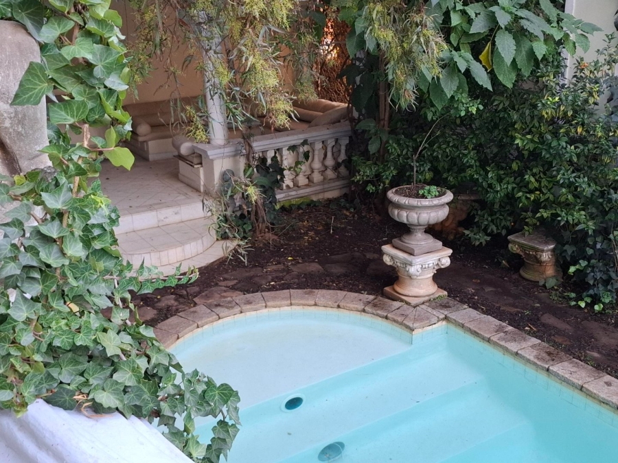 8 Bedroom Property for Sale in Muckleneuk Gauteng