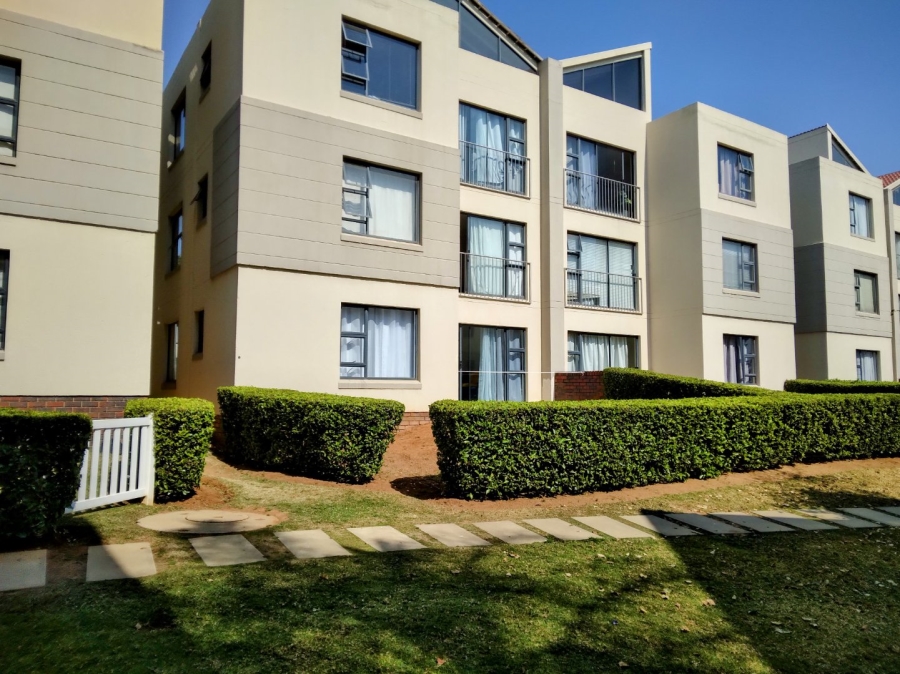 To Let 3 Bedroom Property for Rent in Lonehill Gauteng