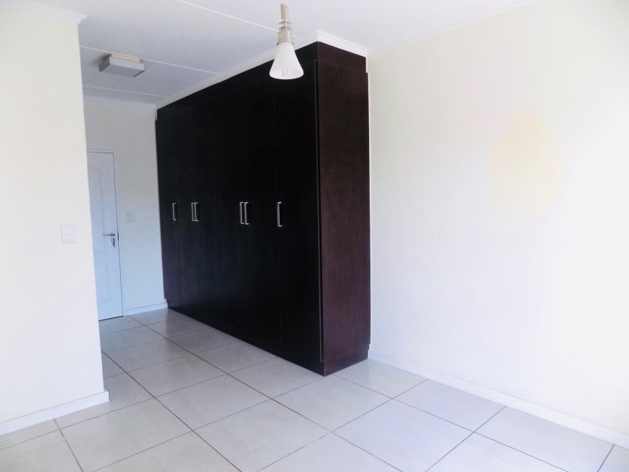 2 Bedroom Property for Sale in Kyalami Hills Gauteng