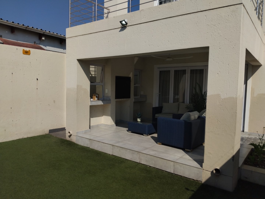3 Bedroom Property for Sale in Edenvale Central Gauteng